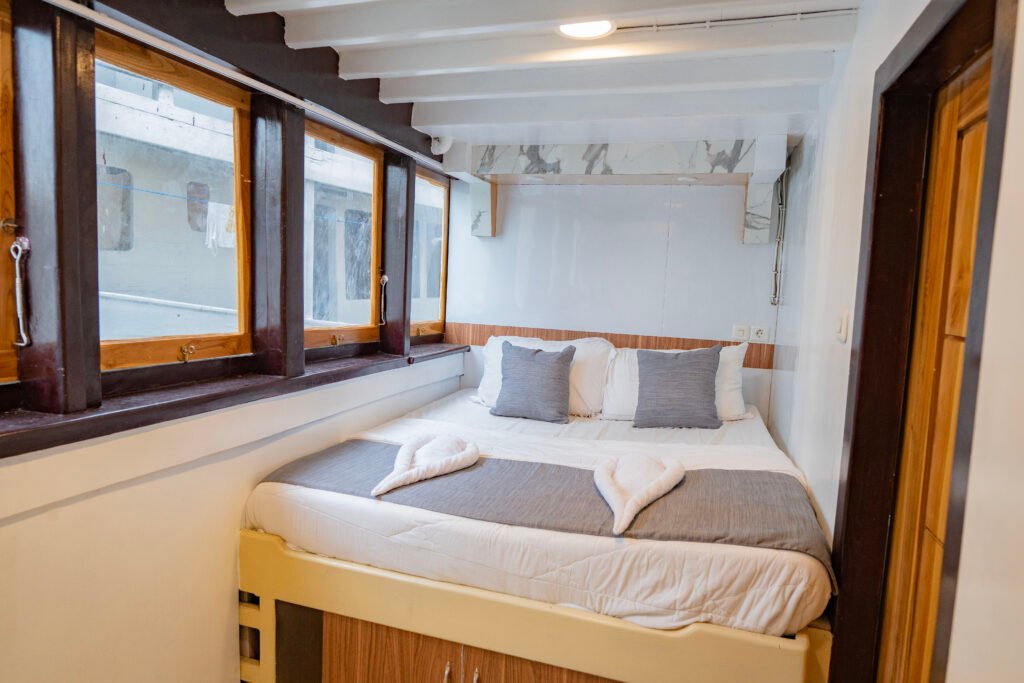 Alfathran Sailing Komodo