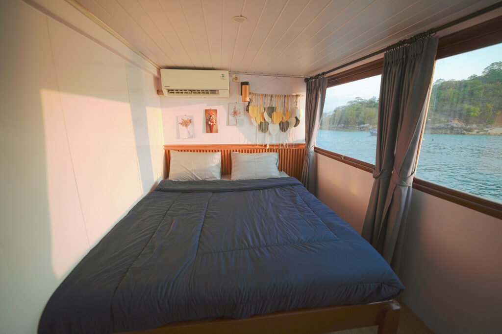 Labuan Bajo Sailing Trip 3 days 2 Nights- Gaisan