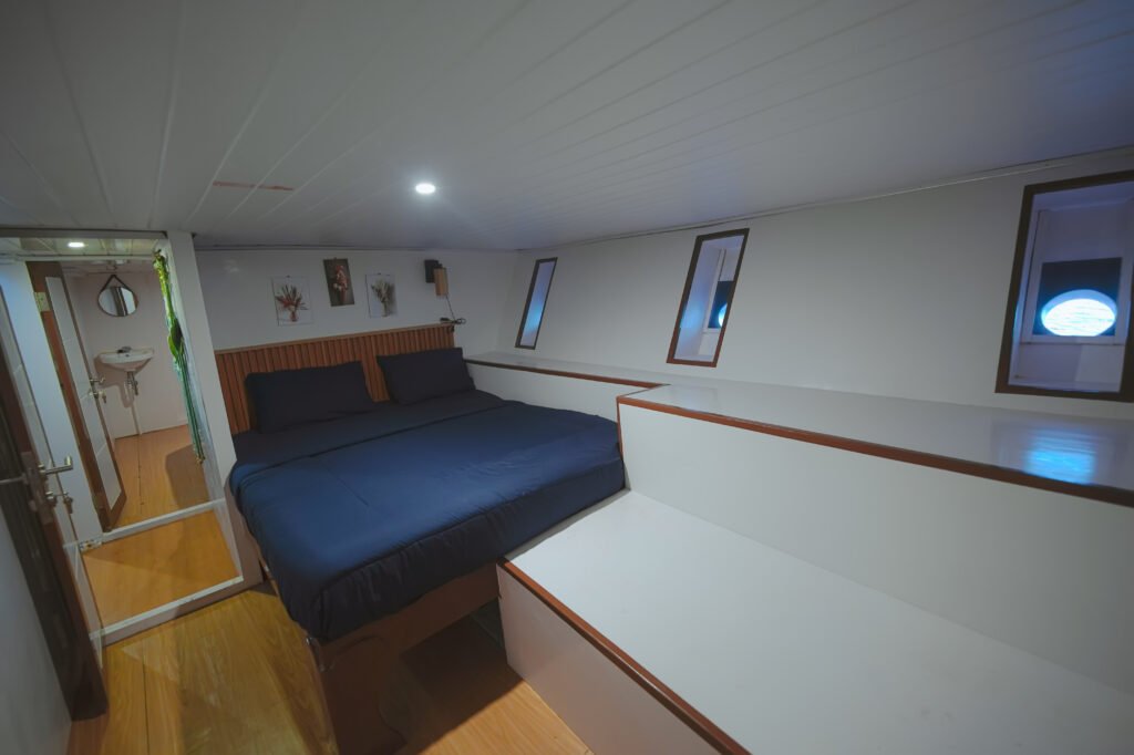 Labuan Bajo Sailing Trip 3 days 2 Nights- Gaisan