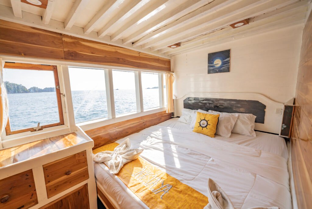 Labuan Bajo Sailing Trip 3 Days 2 Nights - NK Jaya 1
