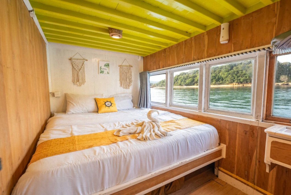 Labuan Bajo Sailing Trip 3 Days 2 Nights - NK Jaya 2